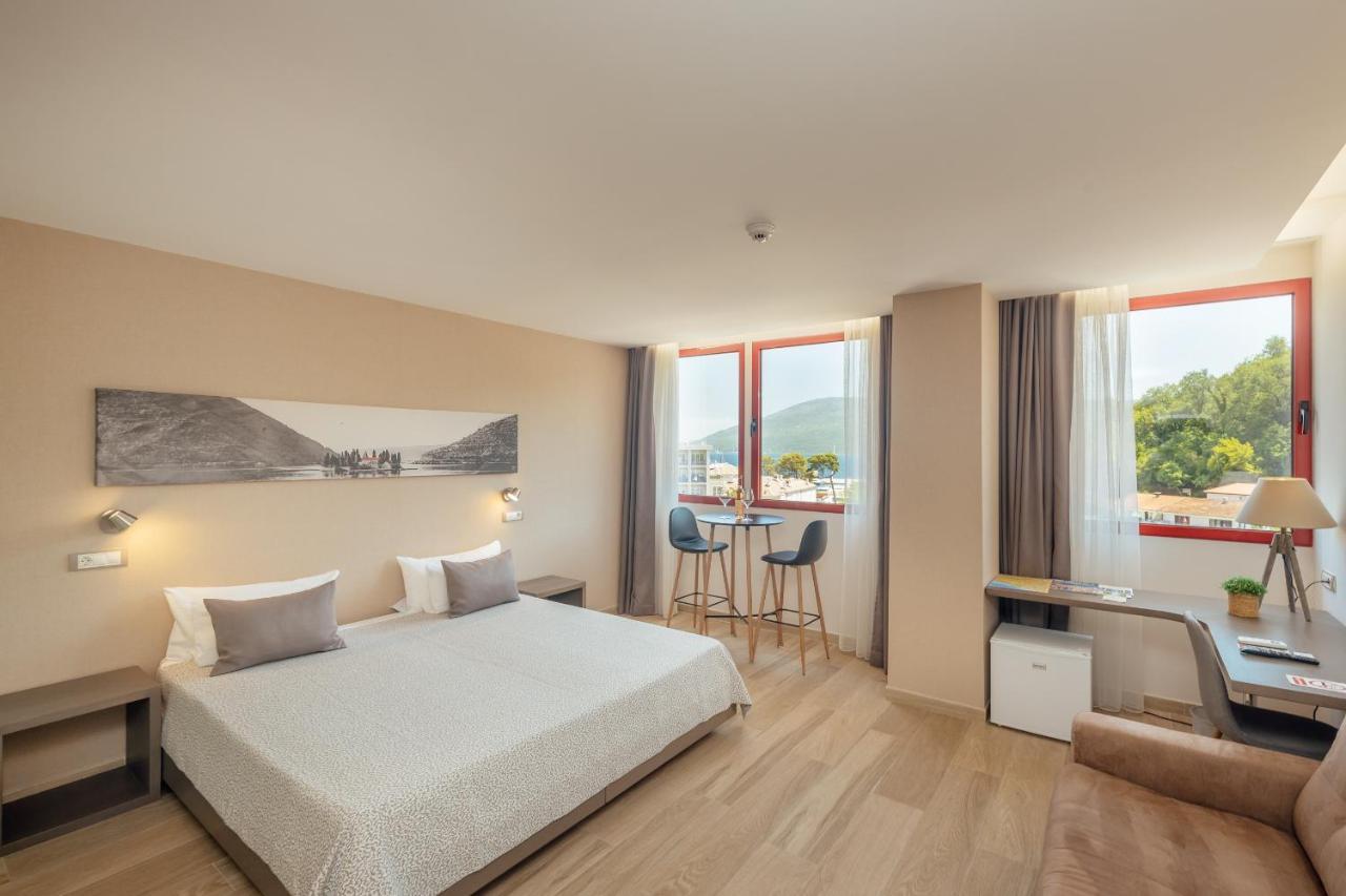 Centar Novi Hotel Herceg Novi Exterior foto
